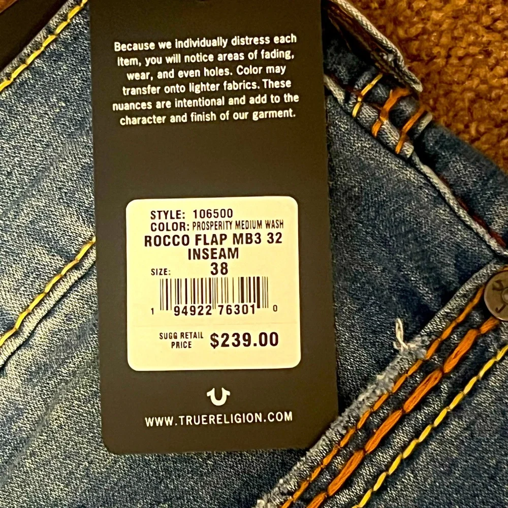 NWT $239 True Religion jeans sz 38/32